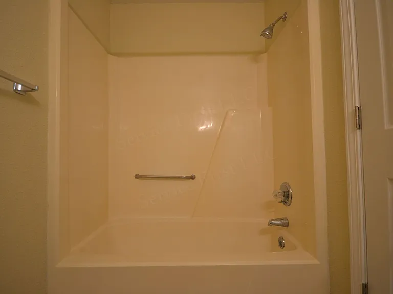 1909 Westmoor Dr — Photo 13