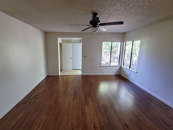 2nd image of 6834 Woodmore Oaks Dr #6836