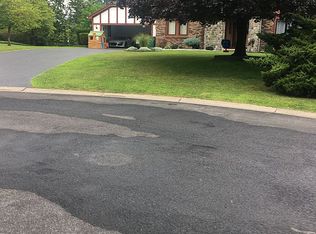 1202 Woodhull Rd, Webster, NY 14580