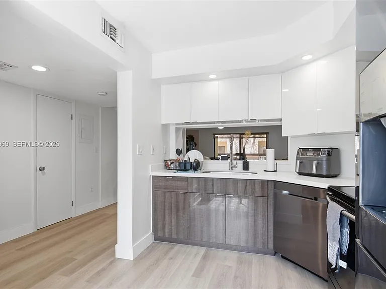 8855 SW 131st Ct #202 — Photo 14