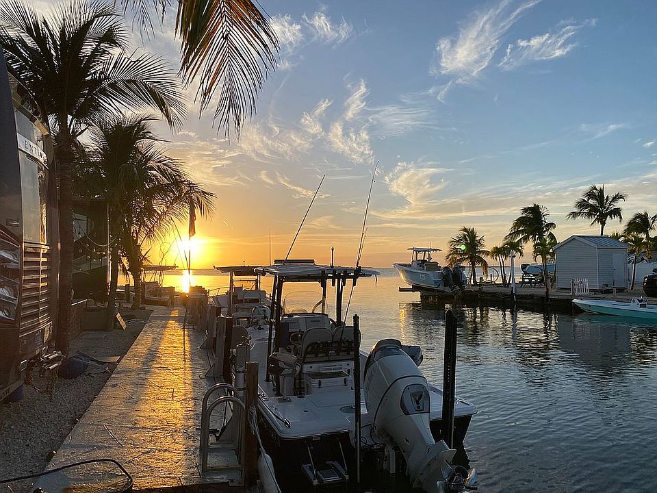 2nd image of 325 Calusa St #220