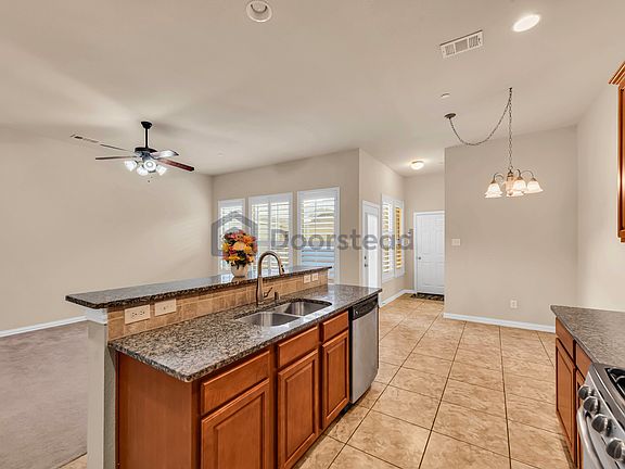 5th image of 8609 Naomi St
