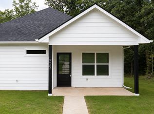 722 E Woodard St #75020, Denison, TX 75021