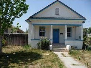 2nd image of 1119 Clay St