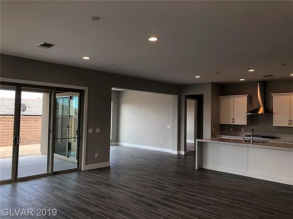 3rd image of 3080 Mount Oak Ct