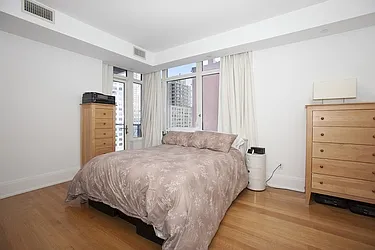 Rented by BLU Real Estate