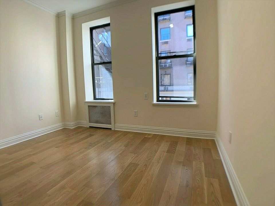2nd image of 147 E 90th St #44A