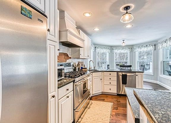 3rd image of 50 Sioux Path