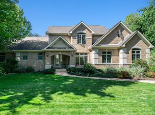 2424 Hideaway Point, Long Beach, IN 46360