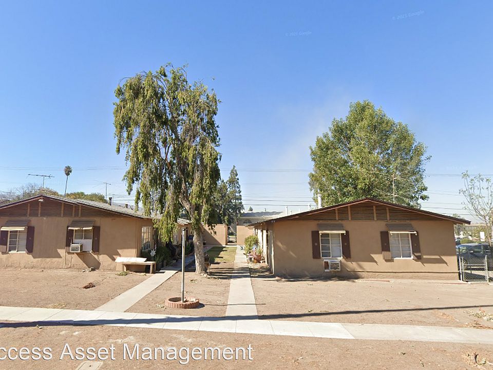 1st image of 918 S Ramona Ave #8