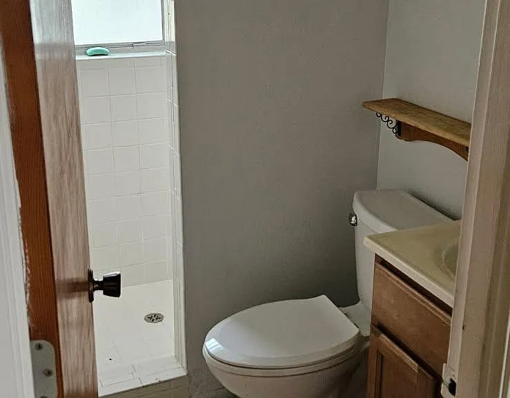 212 Hibiscus St — Photo 7