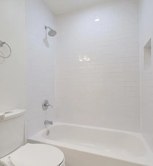 3937 Davis Pl NW #4 — Photo 23