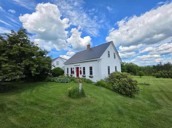 2810 Underpass Road, Sutton, VT 05867