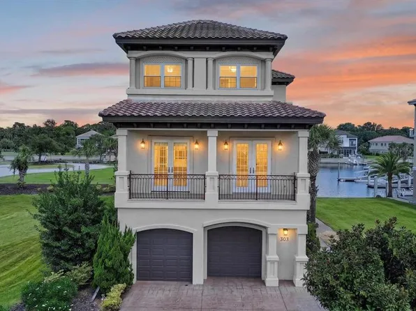 303 YACHT HARBOR DRIVE, PALM COAST, FL 32137