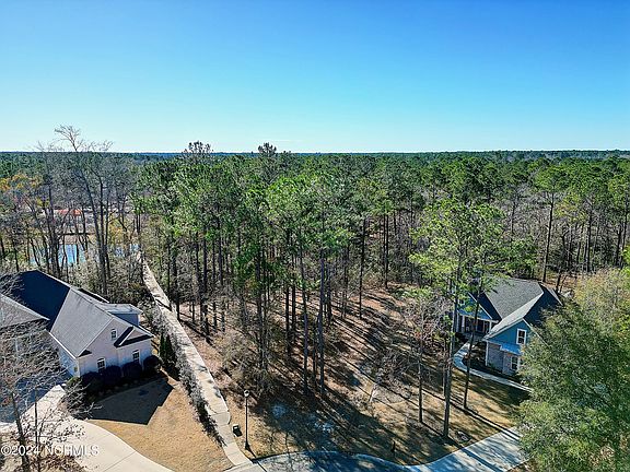 3rd image of 198 Englewood Court SE LOT 182