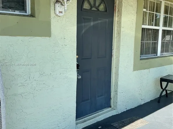 1963 SW 70th Way, North Lauderdale, FL 33068