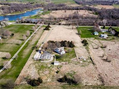 1839 N 100th Rd, Baldwin city, KS, 66006