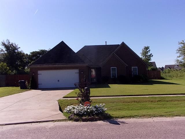 1st image of 886 Bayou Vista Dr