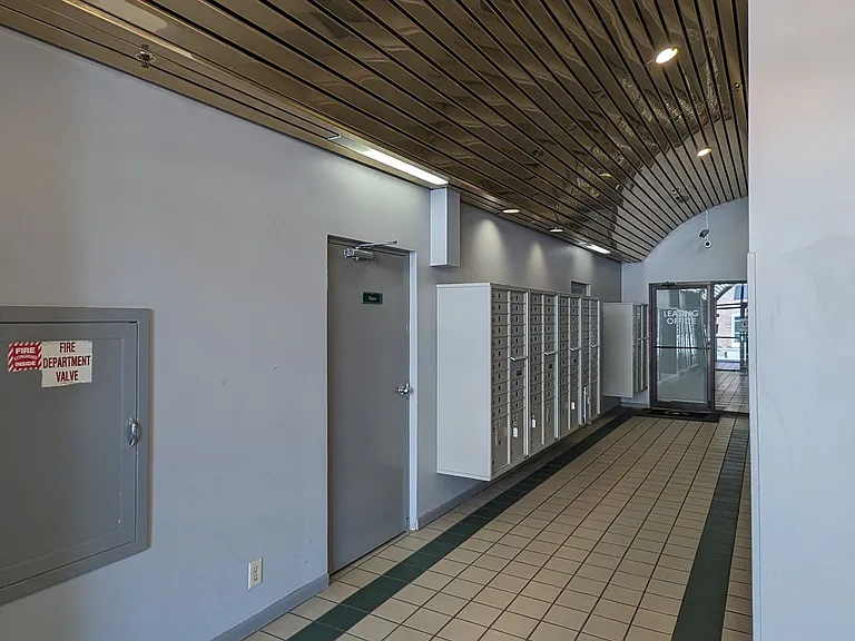 Westbrook Tower — Photo 15