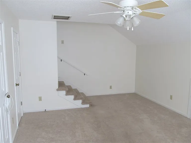 317 Tarneywood Dr — Photo 11