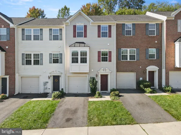 1953 Asheville Dr, Charlottesville, VA 22911