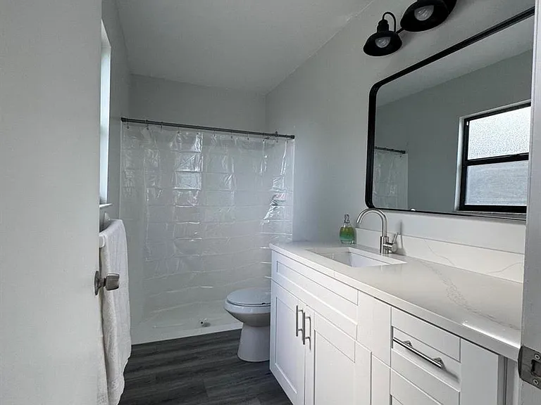 2774 SE Brevard Ave — Photo 10