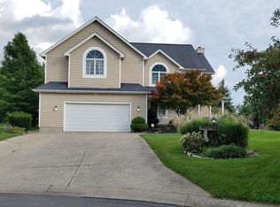 9201 White Shell Dr, Fort Wayne, IN 46804