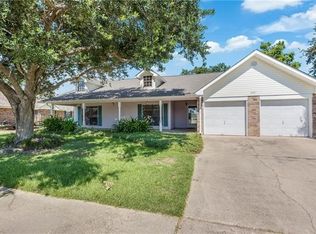2231 W Canterbury Dr, La Place, LA 70068