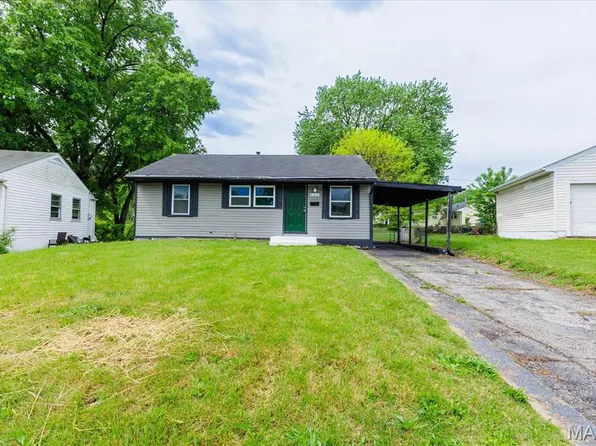 332 Banff Cir, Saint Louis, MO 63137