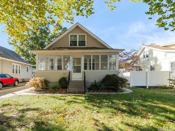 1836 Park Ave, Alton, IL 62002