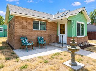 240 E Jefferson St, Huntington, OR 97907