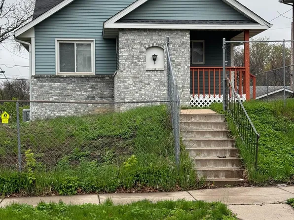 2654 Dupont Ave N, Minneapolis, MN 55411