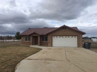 28126 Carousel Ave, Taft, CA 93268