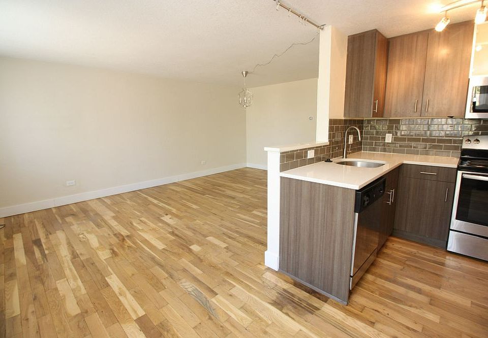1st image of 1320 Garfield St APT 202