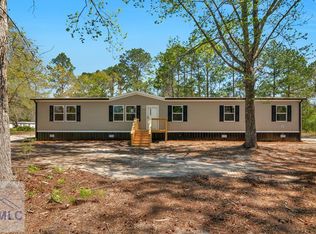 24 Virginia Rd, Hinesville, GA 31313
