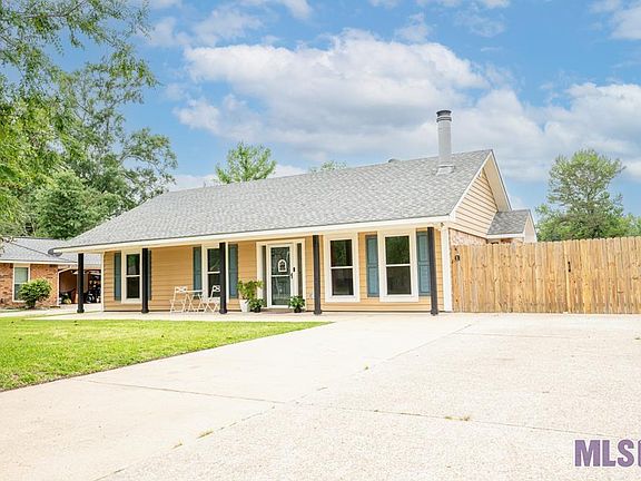 2nd image of 10651 Downey Dr