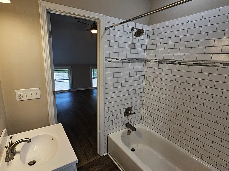471 E Brandeis Ave #2 — Photo 37