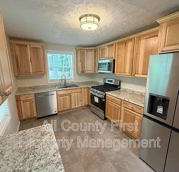 2101 Holly Hill Dr — Photo 14