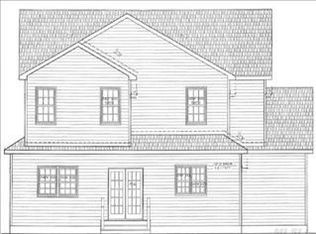 15 Charlotte Pl, Plainview, NY 11803