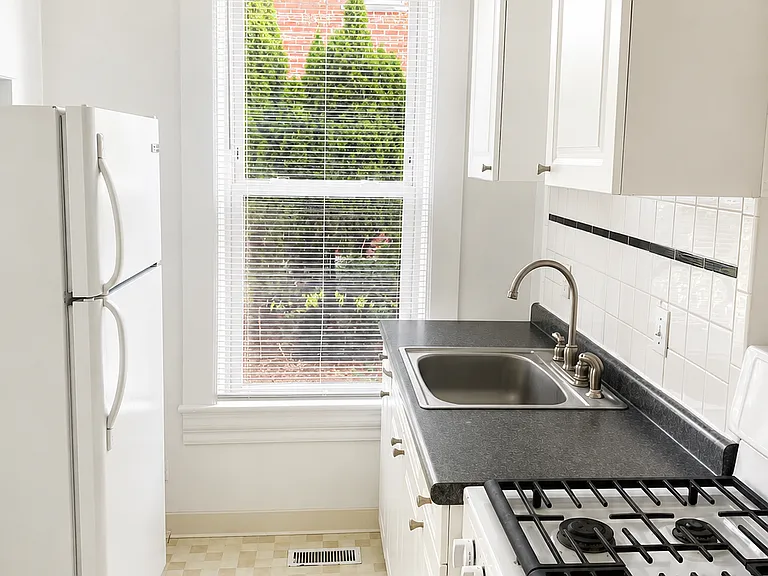 Kitchen with appliances