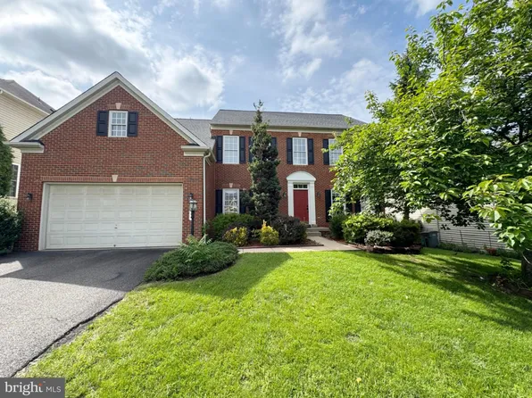 5614 James Gunnell Ln, Alexandria, VA 22310