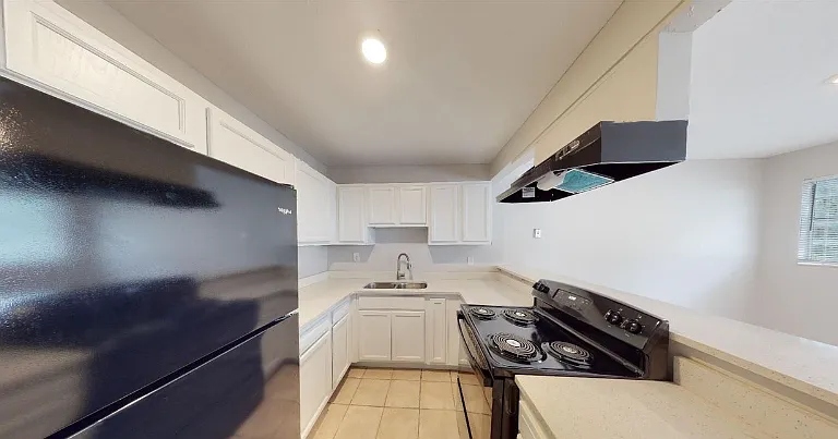603 Woodbine St #2 — Photo 7