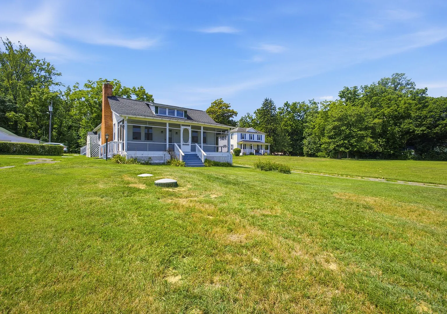 Spacious 5 BR/3 BA Single-Family Home in Gambrills! — Photo 2