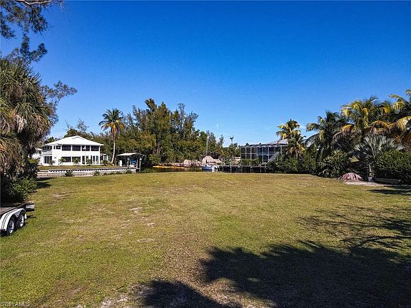 4th image of 3518 Sea Holly Ln