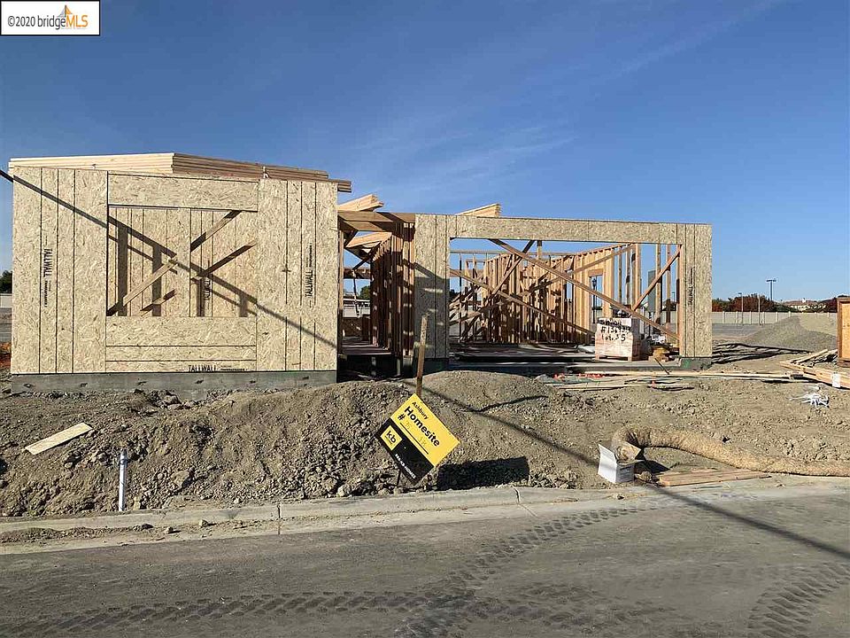 2nd image of 609 Pipa Ln