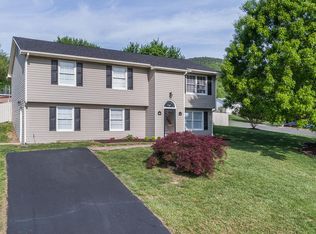 232 N Rome Dr, Roanoke, VA 24019