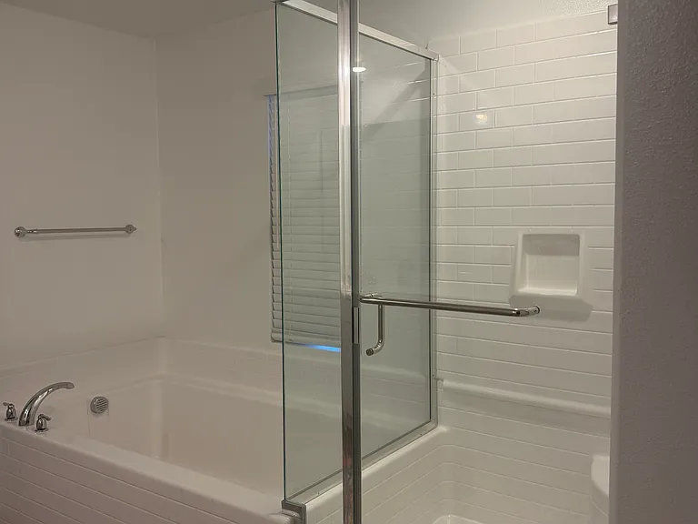 1377 Yeager Ave — Photo 4