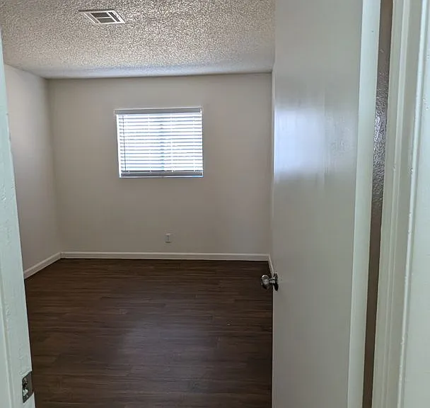 4930 E Owens Ave — Photo 12