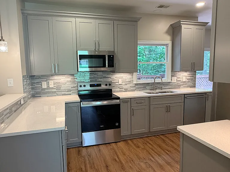 650 Cedar Creek Dr — Photo 13