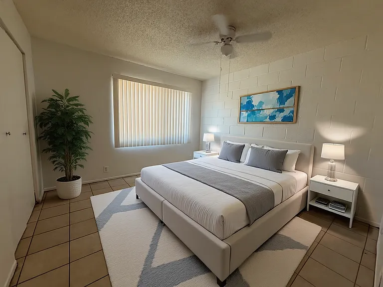 12 Palms — Photo 3